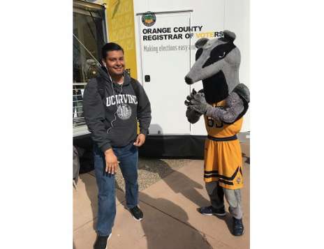 Pop-Up Voting on Orange County Campuses a Hit Pop-Up Voting on Orange County Campuses a Hit